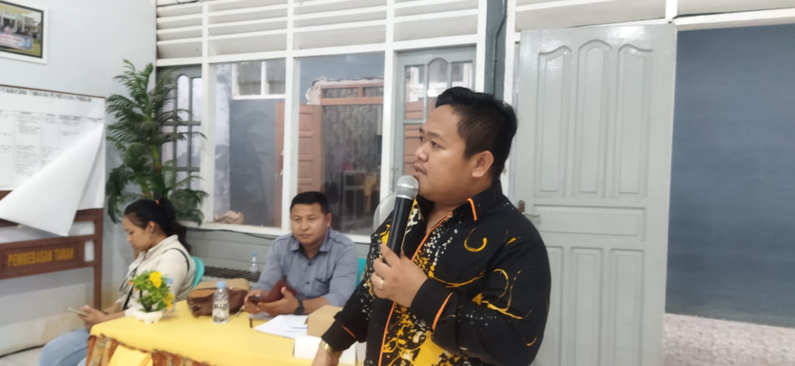 Soal Tenaga Kerja Lokal, Putra Daerah ke DPRD-Pemkab Kutim: Ibaratnya Tikus Mati di Lumbung Padi