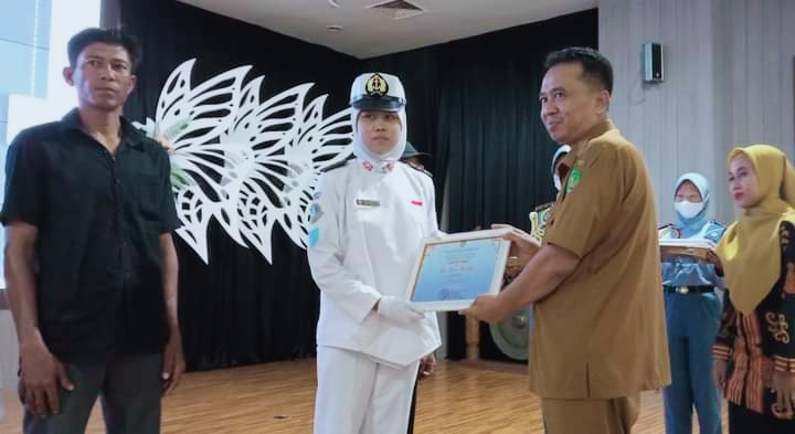 Ini Pesan Kadisdikbud Kutim Saat Hadiri Pelepasan Siswa SMKN 2 Sangatta Utara