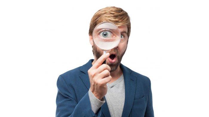 Inilah Alasan Mengapa Orang Indonesia Suka Kepo