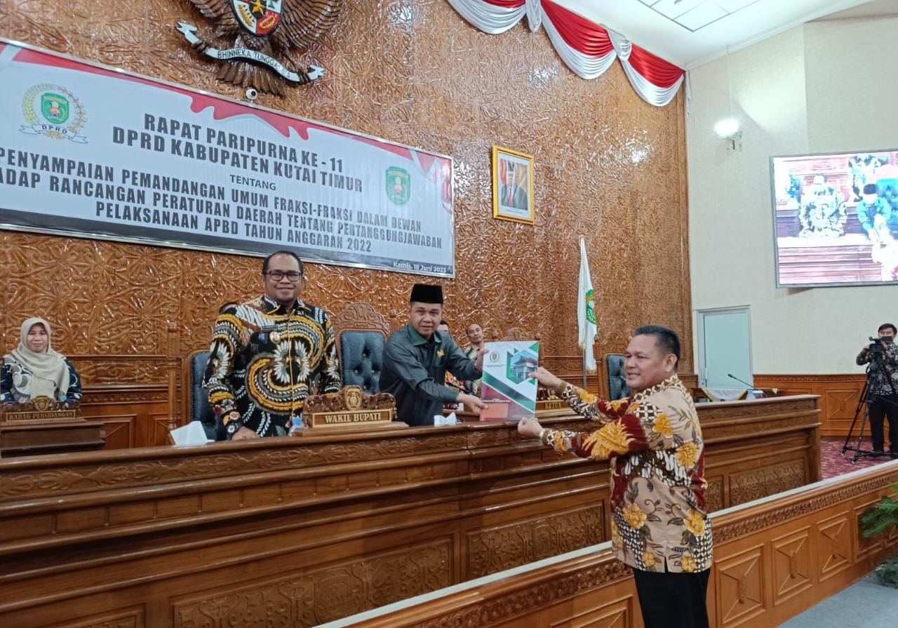 Apresiasi Realisasi Pendapatan Kutim TA 2022, Fraksi KIR: Lampaui Target