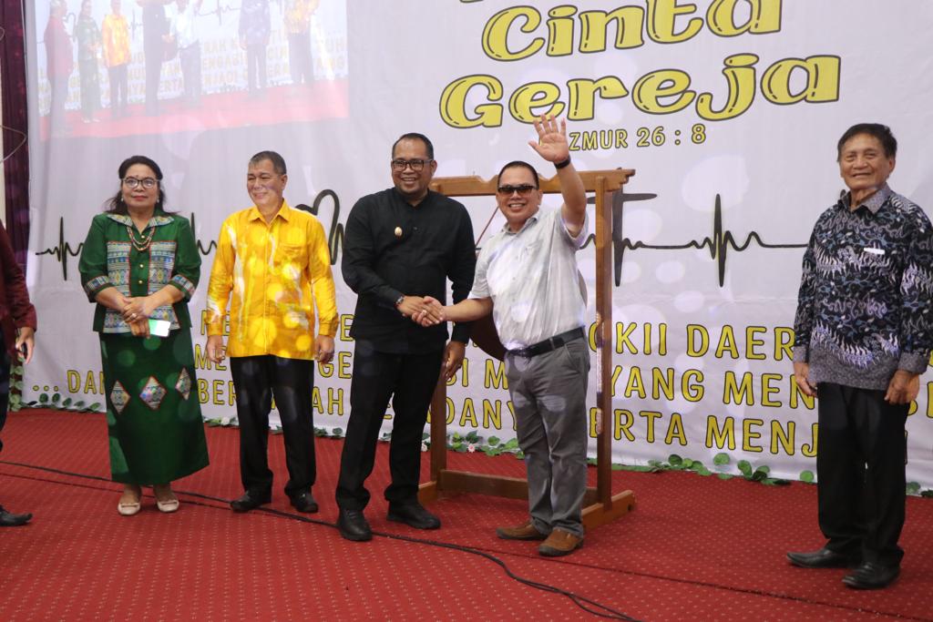 Pekan Pemuda GKII Daerah Kutim di Kongbeng, Dibuka Wabup Kasmidi