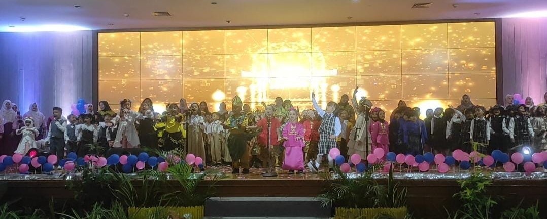 Ratusan Murid TK B YPPSB Kutim Ikuti Acara Pelepasan dan Pentas Seni