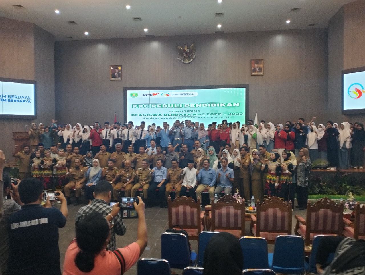 Apresiasi Program Beasiswa Berdaya PT KPC, Ini Kata Bupati Kutim