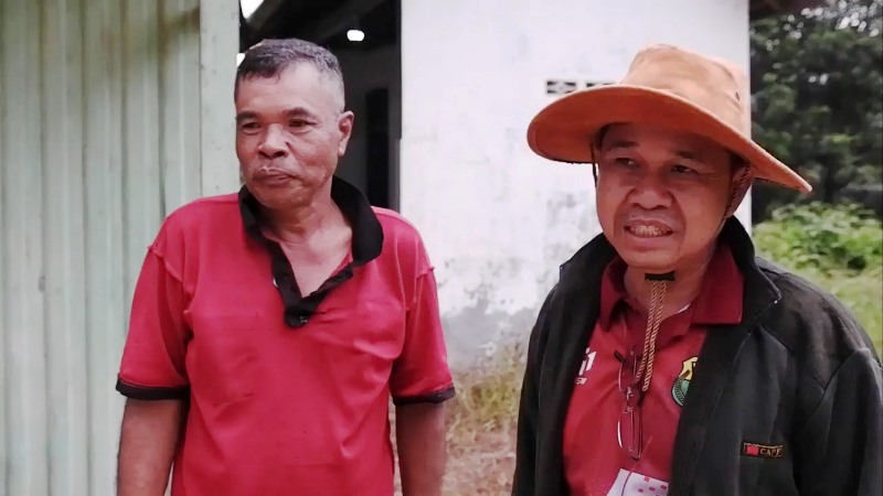 Joni Tinjau Lokasi Musholla Al Ikhlas Blok B yang akan Dibangun Ulang