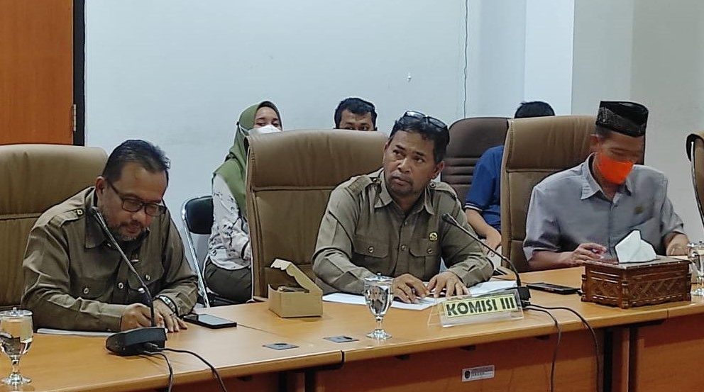Komisi III DPRD Bontang Tunda RDP, Kepala OPD Tidak Hadir