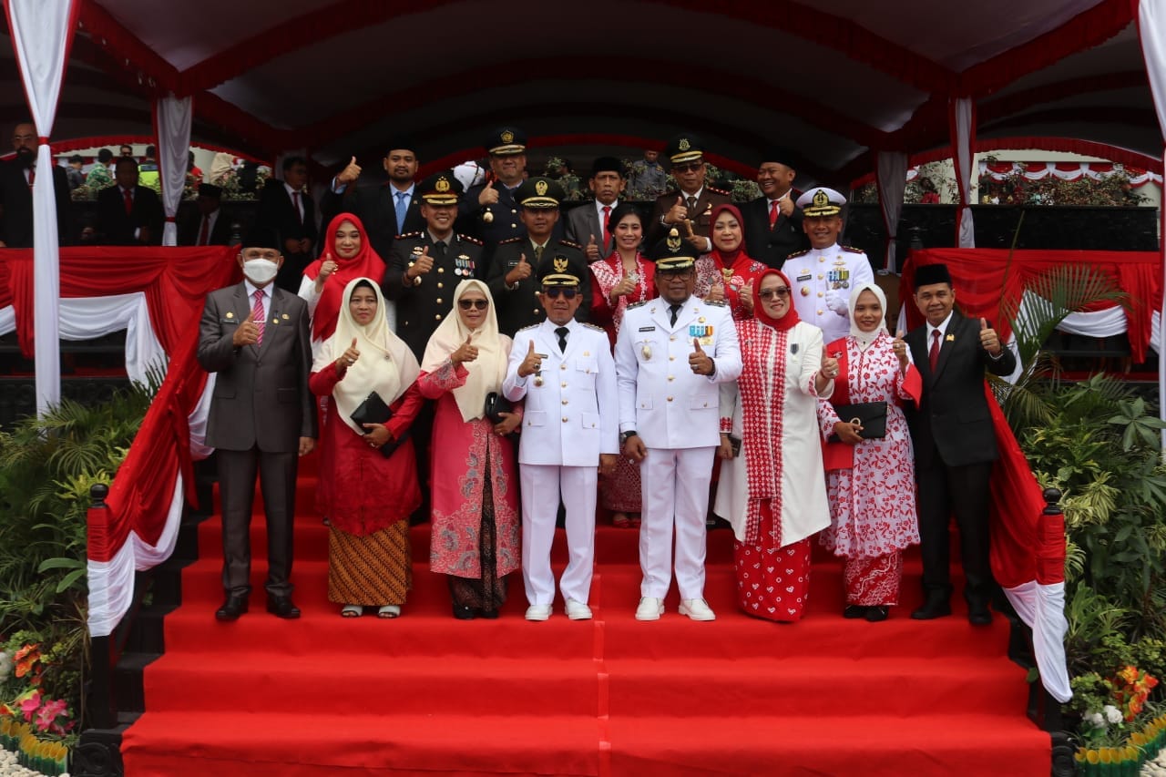 Paskibraka Kutim Dapat Apresiasi dari Wabup Kasmidi atas Suksesnya Tugas Mengibarkan Bendera