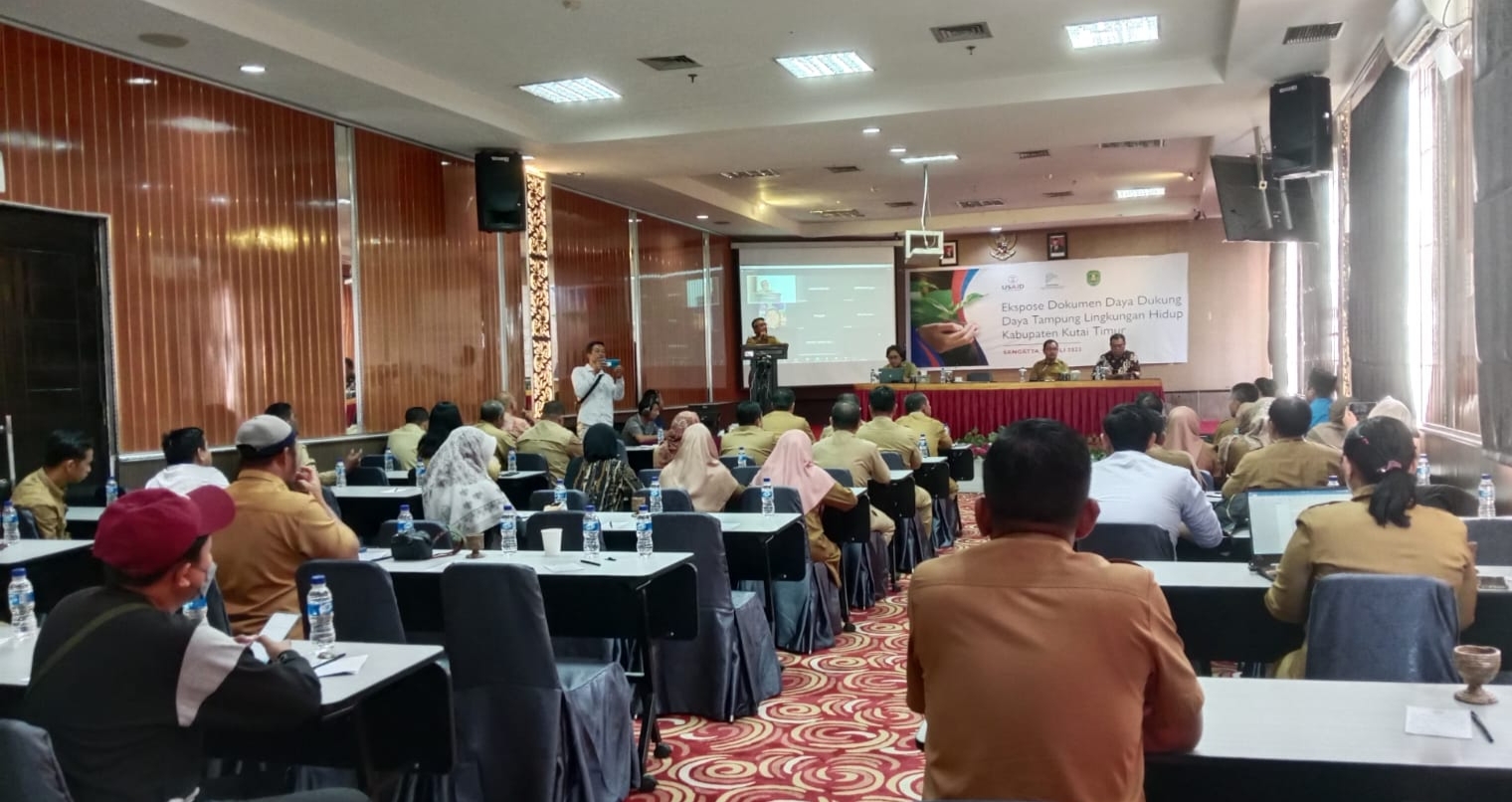 Bupati Kutim Buka FGD Ekspos Penyusunan DDDTLH 2023