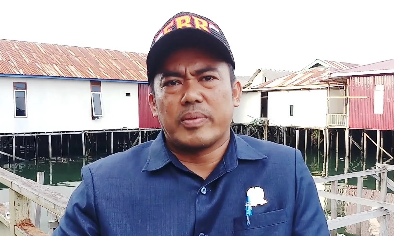 Faisal Mendorong Pemanfaatan Sisa Material Pengerjaan Jalan Kampung Selambai untuk Fasilitas Umum