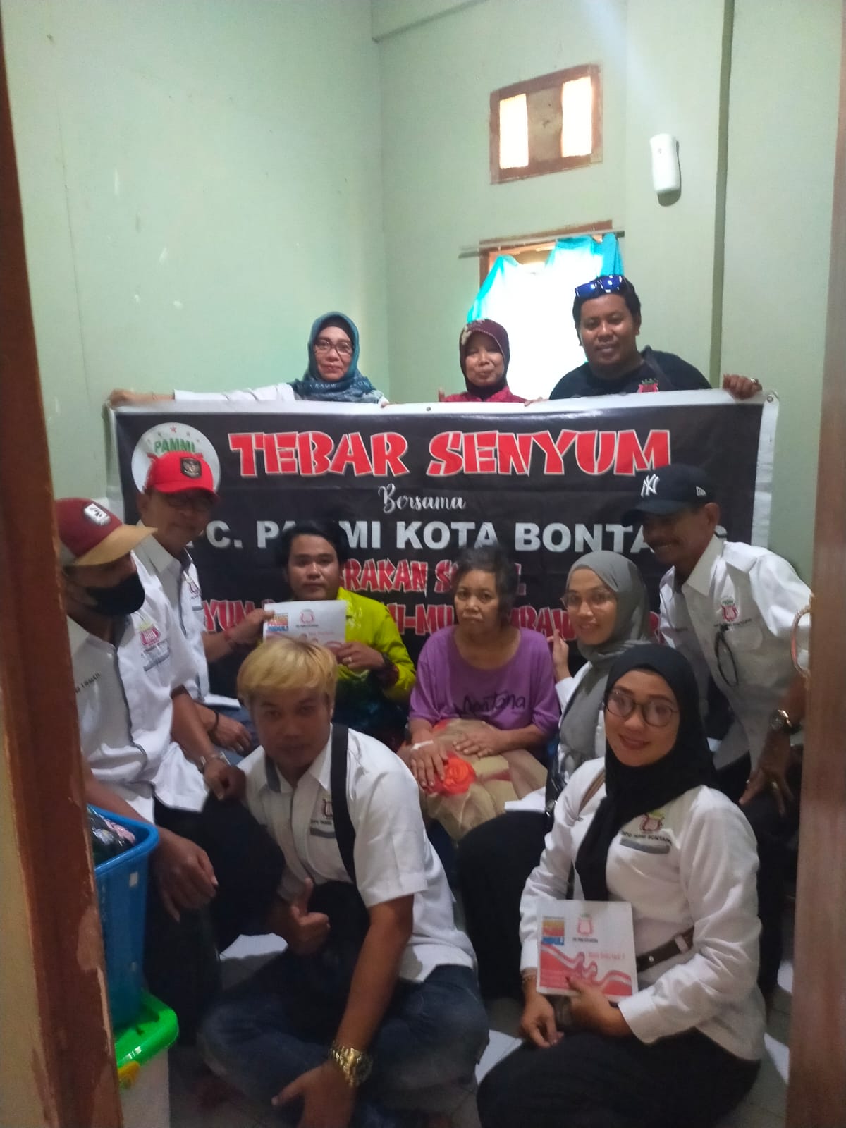 Kolaborasi DSPM & PAMMI Bontang Santuni 3 Disabilitas Stroke