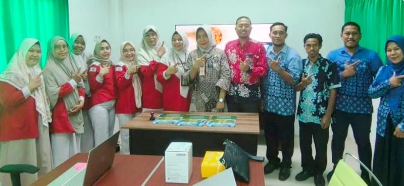 Dinas Kesehatan Kota Bontang Menandatangani Perjanjian Kerjasama Dukungan Tenaga Teknis Kefarmasian untuk Penguatan Pengawasan UMOT