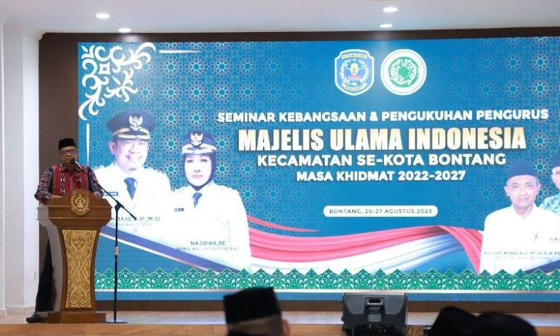 Basri Rase Hadiri Pengukuhan Pengurus MUI Kecamatan Kota Bontang