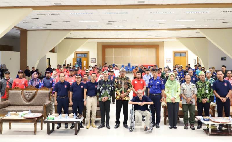 Basri Rase Apresiasi Peran Relawan Pemadam Kebakaran dalam Pelatihan